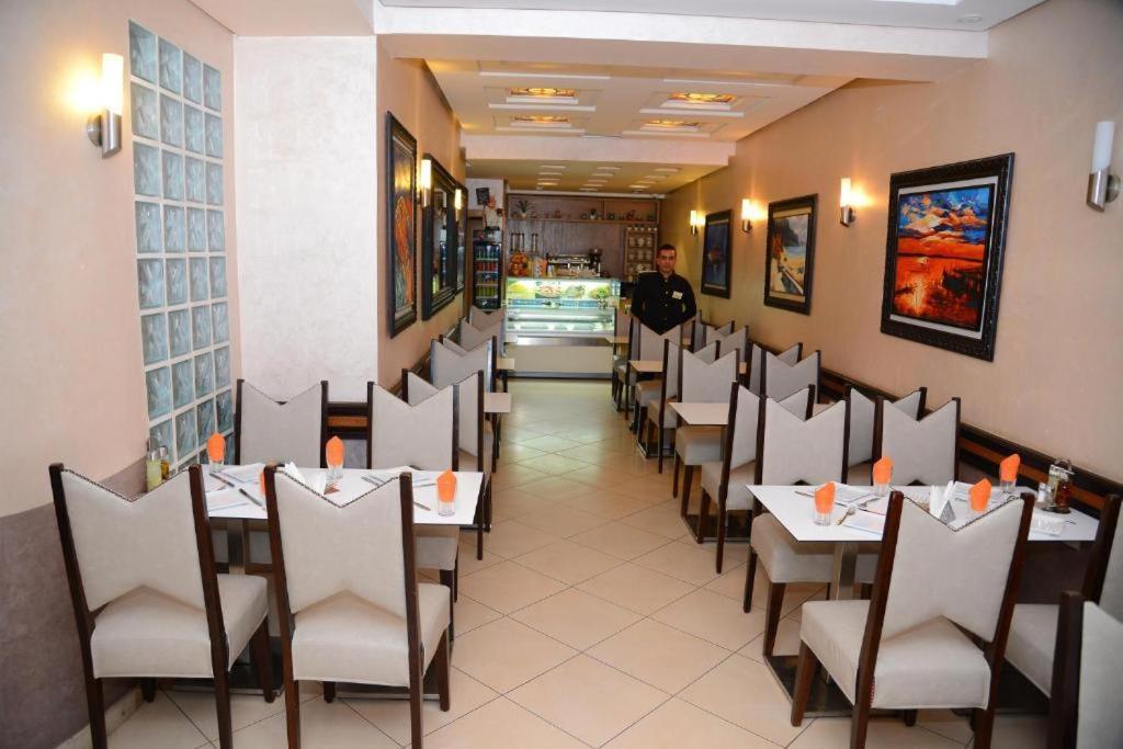 Hotel Al Amal Tiznit Bagian luar foto